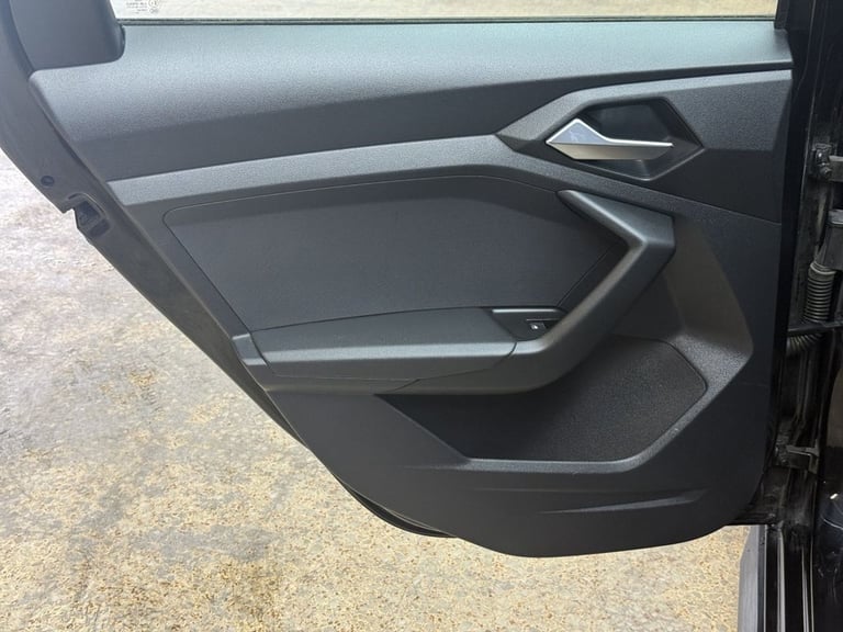 2019 Audi A1 1.0 TFSI 30 S line Sportback 5dr Petrol S Tronic Euro 6 (s/s) (116 ps) Hatchback Pet...