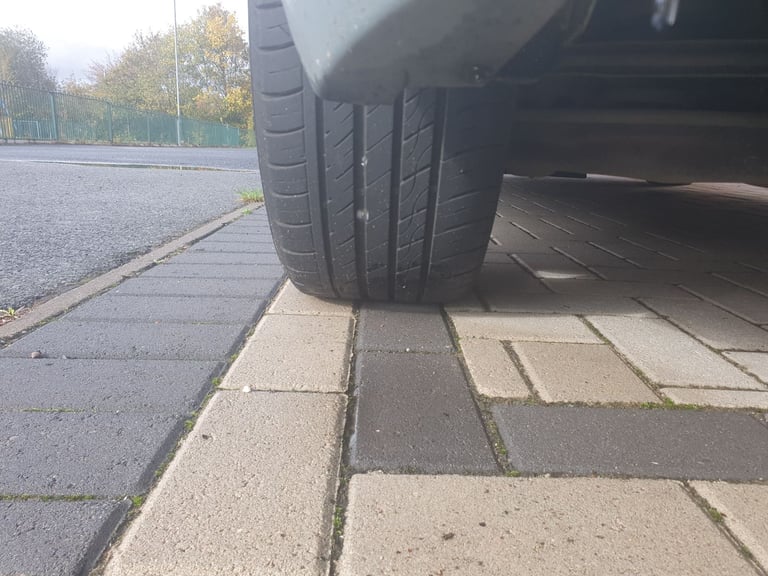 BMW, 1 SERIES, Hatchback, 2007, Manual, 1995 (cc),5 doors - Image 6