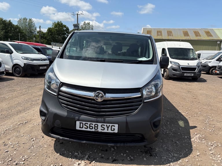 2018 Vauxhall Vivaro Vivaro  Combi CDTi S/S Minibus DIESEL Manual