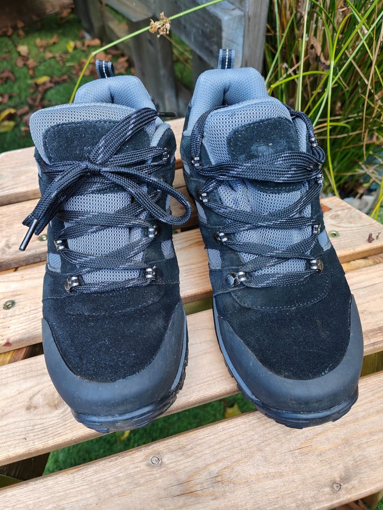 image for Mountain Warehouse Isodry waterproof breathable men boots size UK 6
