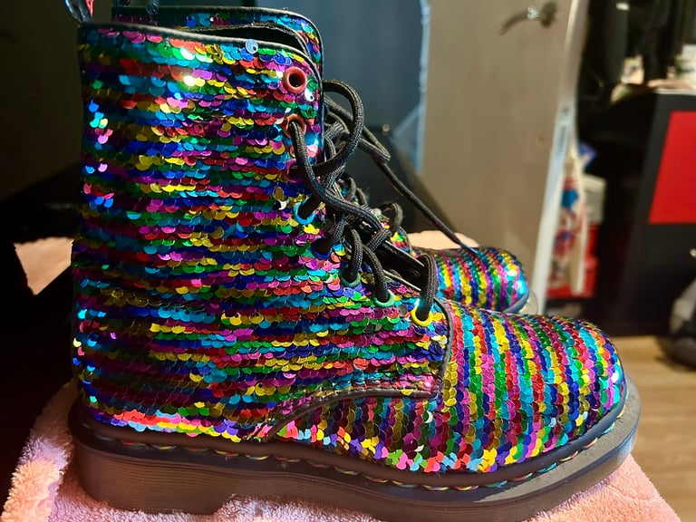 Dr martens in London Gumtree