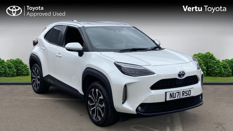 image for 2021 Toyota Yaris Cross 1.5 Hybrid Design 5dr CVT Hybrid Estate Estate Hybrid Automatic