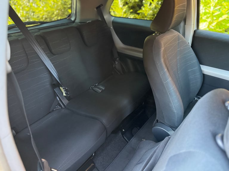 Toyota, YARIS, Hatchback, 2007, Manual, 1296 (cc), 3 doors