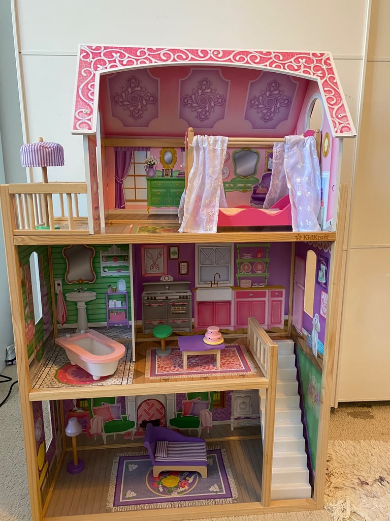 Kidcraft Dolls House 