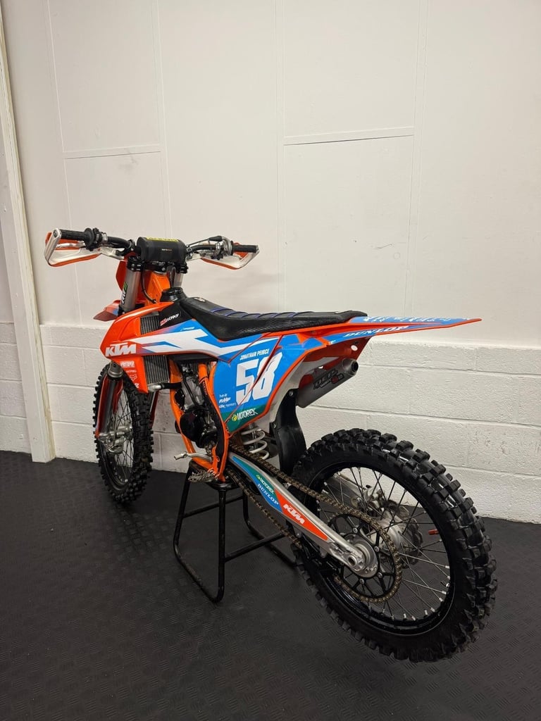 2017 KTM SX 125 Fantastic condition & spec 2 stroke motocross bike