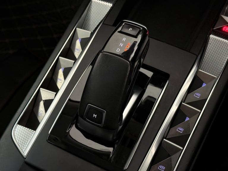 2019 DS Automobiles DS 3 1.2 PureTech 155 Prestige 5dr EAT8 MPV PETROL Automatic