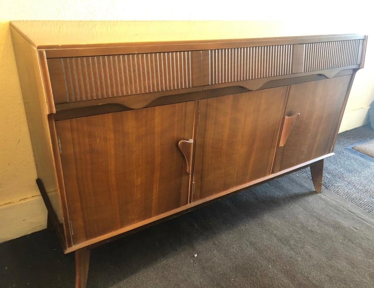 Mid Century Vintage Waring and Gillow Sideboard/Credenza