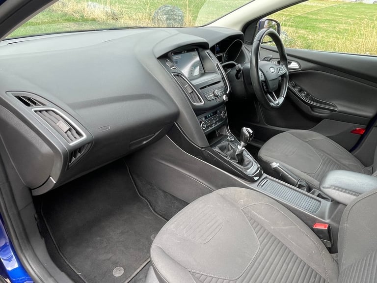 2017 Ford Focus 1.0 EcoBoost 125 Titanium 5dr ULEZ FREE HATCHBACK Petrol Manual