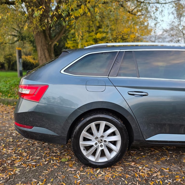 2019 Skoda Superb 1.6 TDI CR SE Technology 5dr DSG ESTATE Diesel Automatic