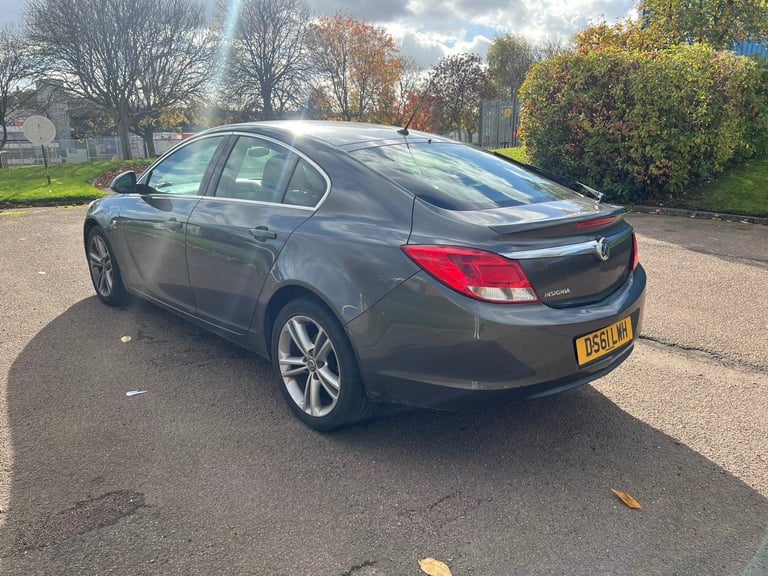 Vauxhall, INSIGNIA, Hatchback, 2011, Manual, 1796 (cc), 5 doors
