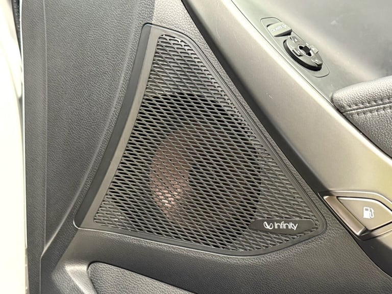 2018 18 HYUNDAI SANTA FE 2.2 CRDI BLUE DRIVE PREMIUM SUV 5DR DIESEL AUTO 4WD EUR