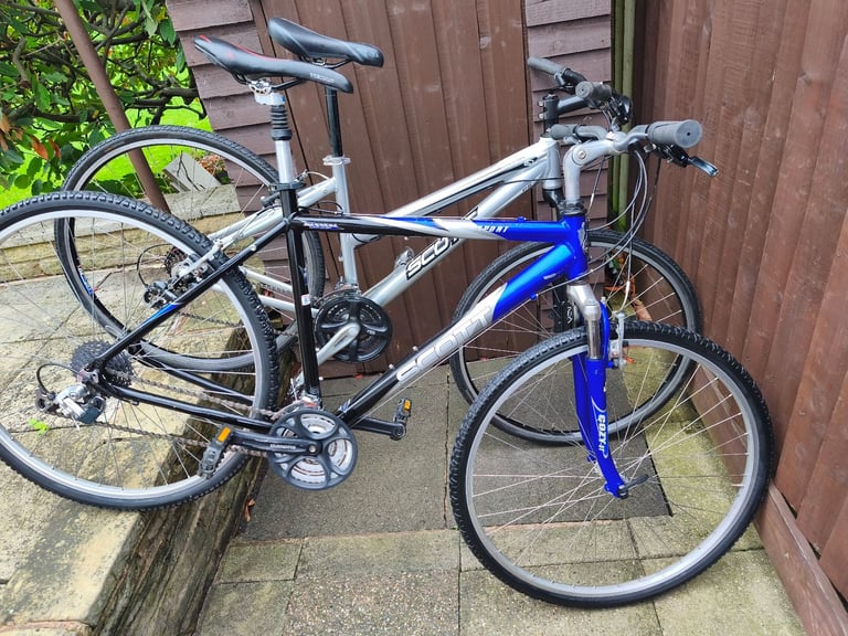 Mens + women's Scott bike deal