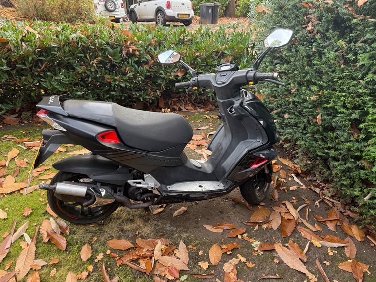 Peugeot, SPEEDFIGHT, 2017, 49 (cc)