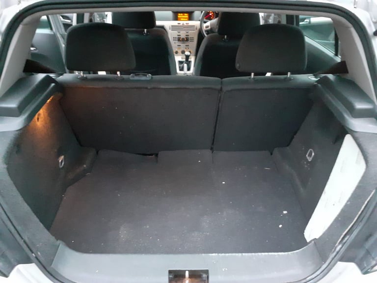 Vauxhall, ASTRA, Hatchback, 2008, Manual, 1598 (cc), 5 doors