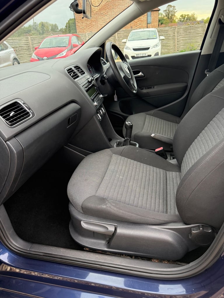 2010 Volkswagen Polo 1.2 70 SE 5dr HATCHBACK PETROL Manual