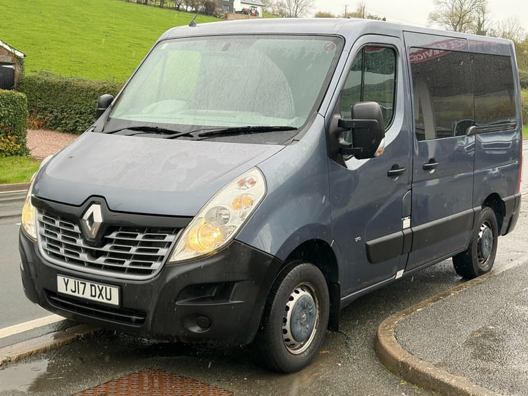 2017 Renault Master SL28dCi 170 Business AUTOMATIC WHEELCHAIR ACCESS/CAMPER PANEL VAN Diesel Auto...