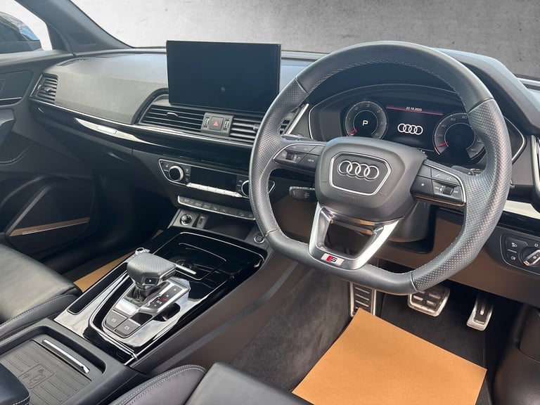 AUDI Q5 2.0 TDI 40 Black Edition 2024