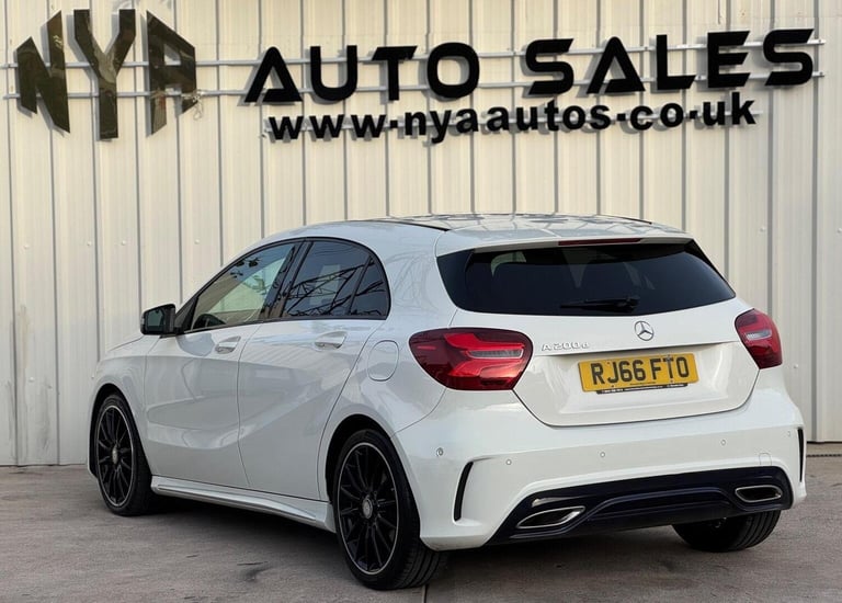MERCEDES-BENZ A CLASS 2.1 A200d AMG Line (Premium) 7G-DCT Euro 6 (s/s) 5dr 2016
