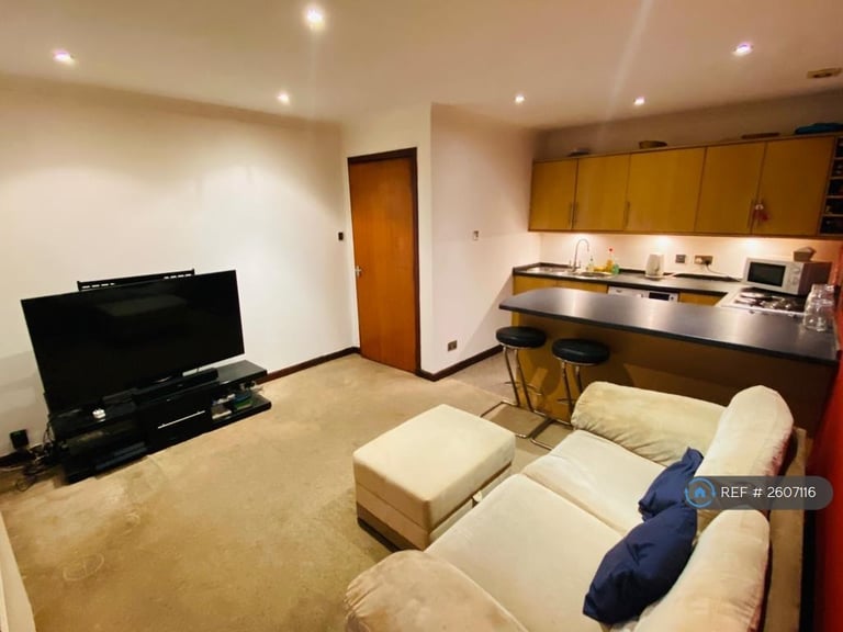 image for 1 bedroom flat in Portland Street, Aberdeen, AB11 (1 bed) (#2607116)