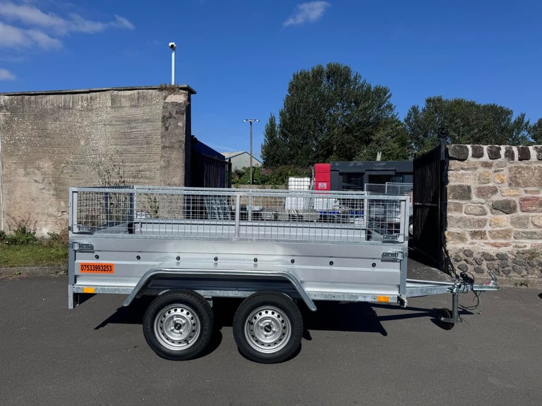 BRAND NEW 7,7ft x 4,2ft (B235) TWIN AXLE NIEWIADOW TRAILER WITH 40CM MESH 750KG
