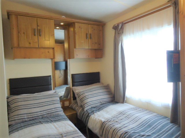 Caravan to rent/hire Ingoldmells - Lovely family caravan 