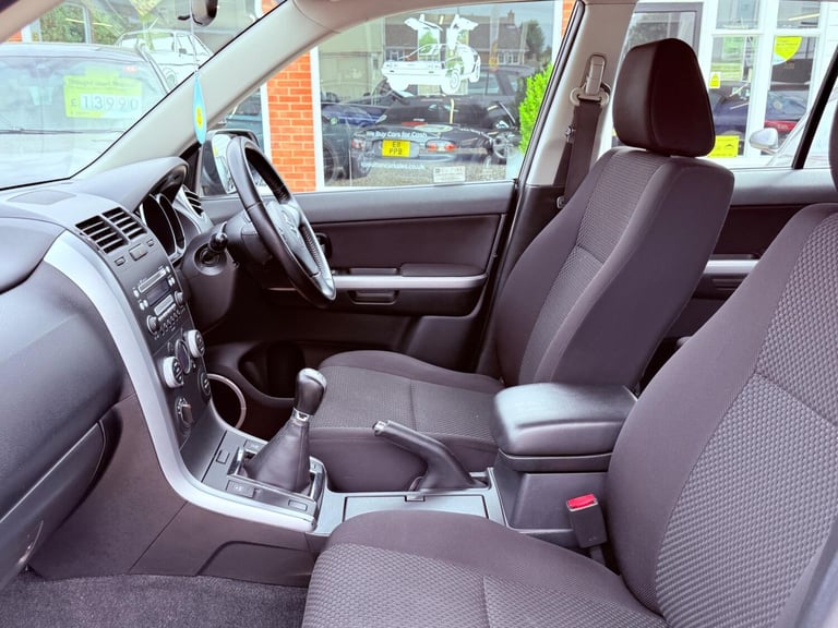 SUZUKI GRAND VITARA 2.4 VVT SZ4 2011