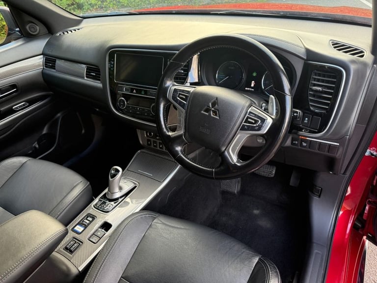 2019 69 MITSUBISHI OUTLANDER 2.4H TWINMOTOR 13.8KWH 4H SUV 5DR PETROL PLUG-IN HY