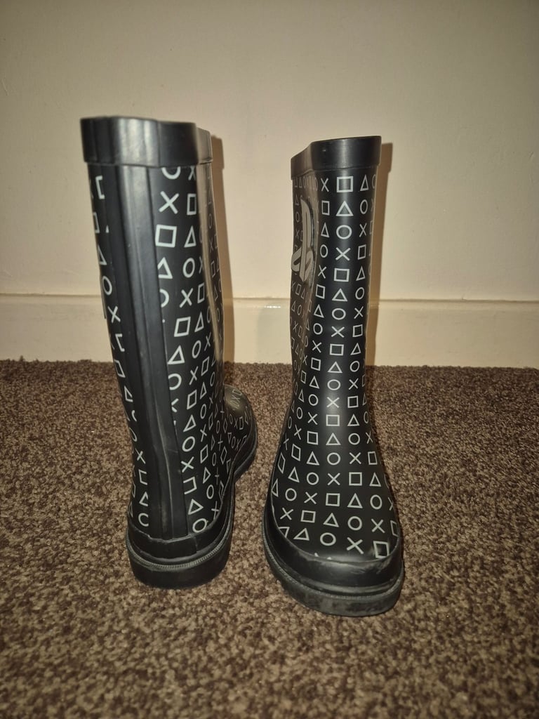 Unisex Childrens Black PlayStation Wellington Boots  UK 1 (EUR 33)