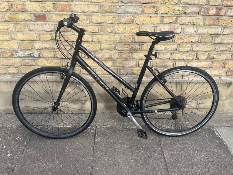 TREK 7.1 FX Step-Through Hybrid Lightweight Ladies bike in Black Charcoal colour