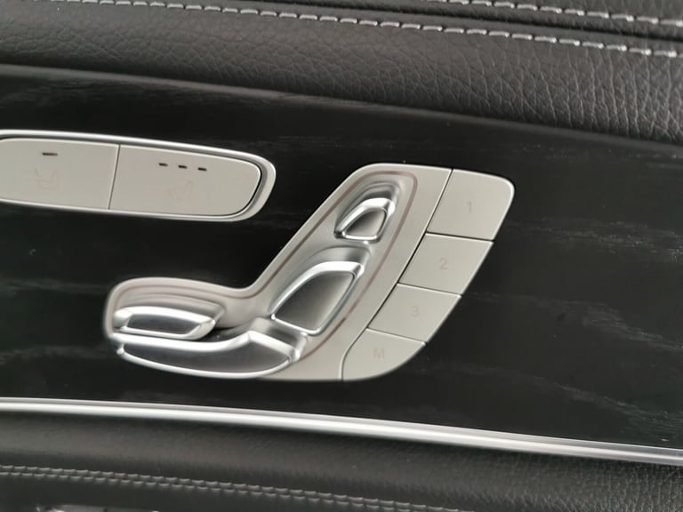 2019 Mercedes-Benz E Class E350d AMG Line Night Edition 4dr 9G-Tronic SALOON DIESEL Automatic