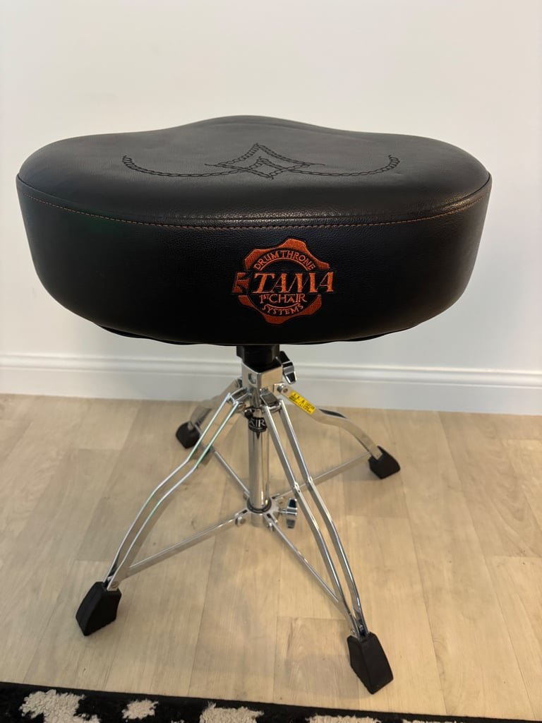 6 piece Electric Roland Drum kit plus hardware