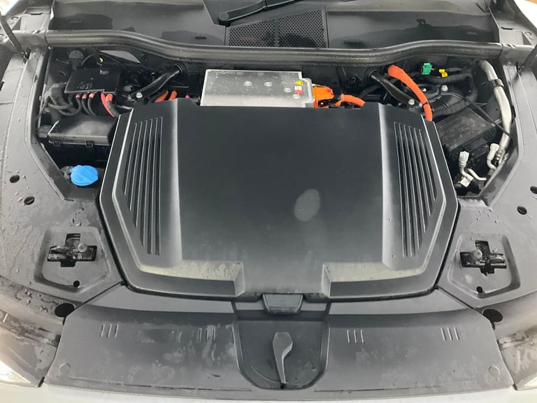 2022 Audi e-tron 55 S line Sportback 5dr Electric Auto quattro 95kWh (11kW Charger) (408 ps) Suv ...