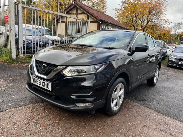 image for 2019 Nissan Qashqai 1.3 DiG-T Acenta Premium 5dr HATCHBACK Petrol Manual