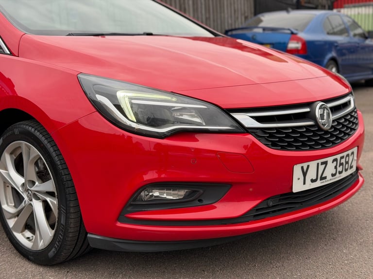 2016 Vauxhall Astra 1.6 CDTi 16V 136 SRi Nav 5dr HATCHBACK Diesel Manual