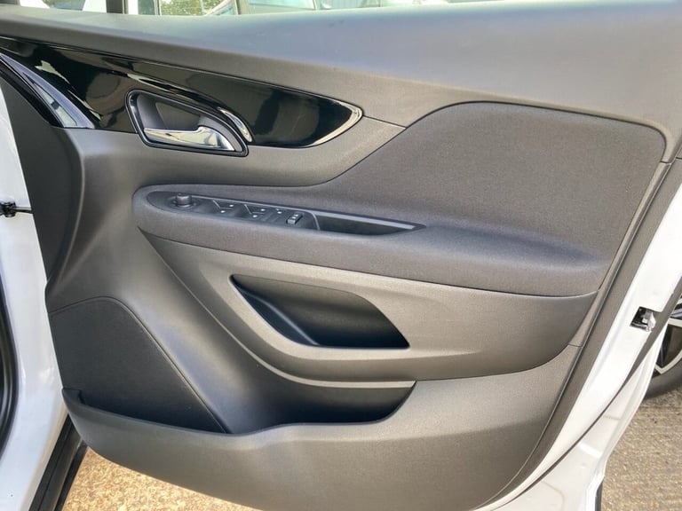 2018 Vauxhall Mokka X 1.4T ecoTEC Active 5dr HATCHBACK PETROL Manual