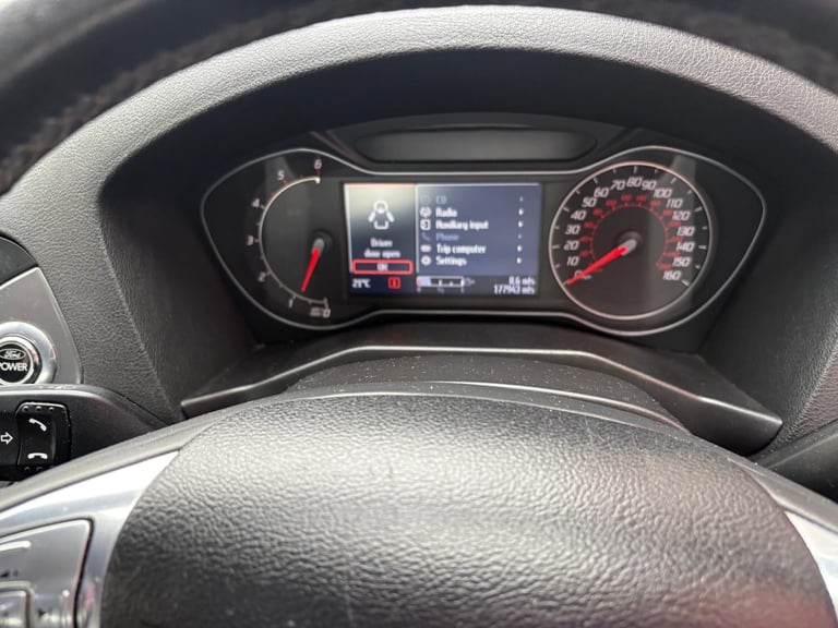 Ford, MONDEO, Hatchback, 2011, Manual, 1997 (cc), 5 doors