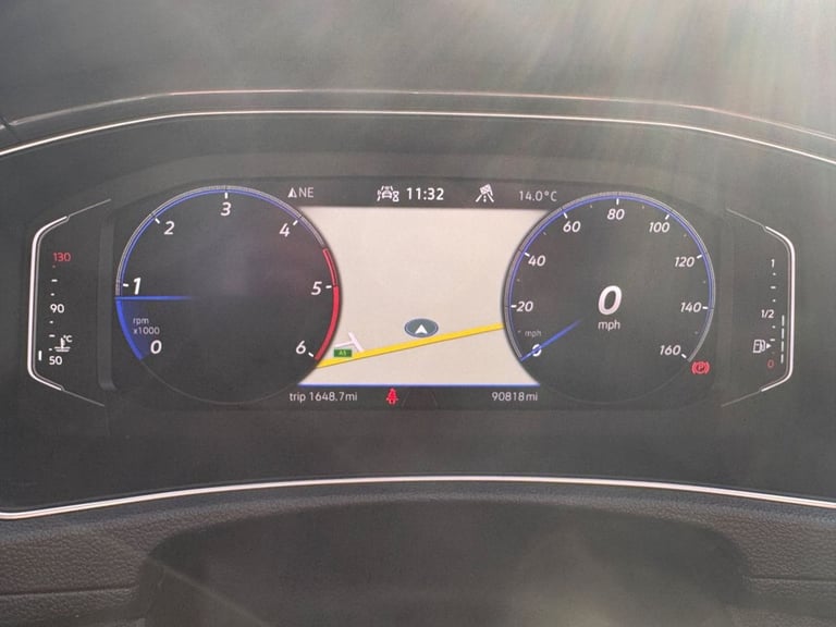 2021 71 VOLKSWAGEN T-ROC 2.0 TDI EVO R-LINE SUV 5DR DIESEL MANUAL EURO 6 (S/S)  