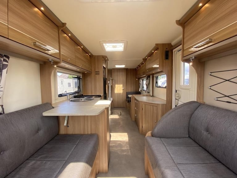2017 BAILEY PEGASUS PALERMO 5 BERTH FAMILY CARAVAN