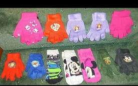 Kids Gloves & Socks NOT USED