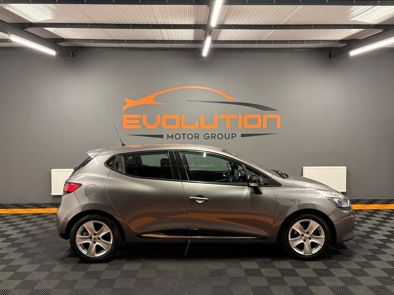 2015 Renault Clio 1.2 16V Dynamique Nav 5dr HATCHBACK Petrol Manual