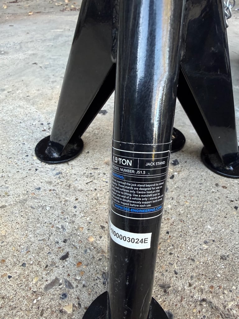 2 Ton Trolley Jack & 2 Jack Stands