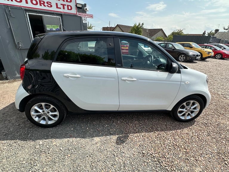 FINANCE AVAILABLE - VERY LOW MILEAGE SMART FORFOUR