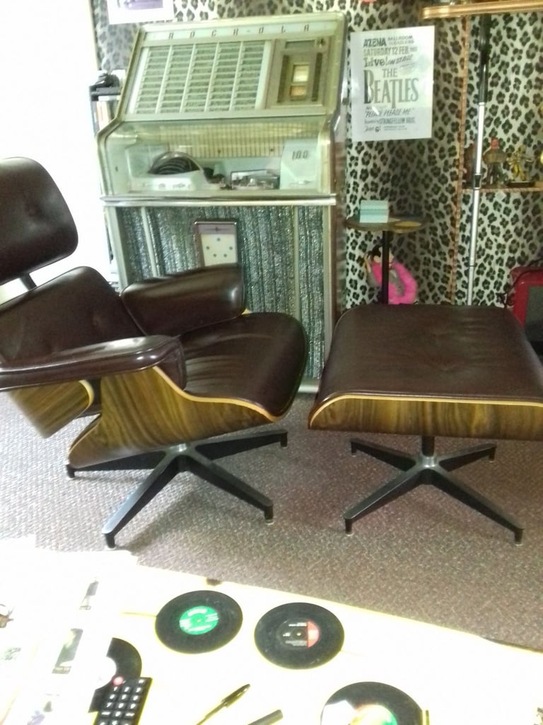 Eames 50s style chair and ottoman