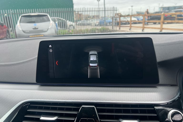 2017 BMW 5 Series 530e M Sport 4dr Auto Saloon PETROL/ELECTRIC Automatic