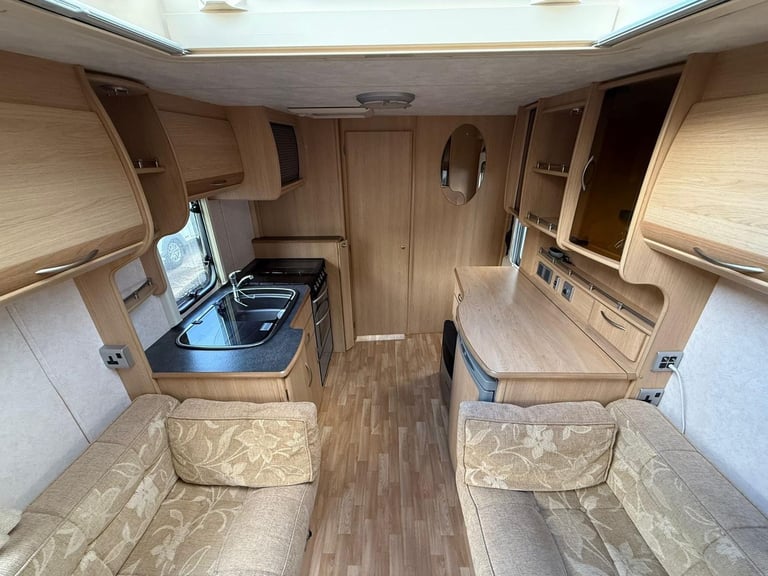 Coachman Amara 450/2 2008