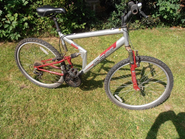 Gent's - APOLLO - FS26  Bike  - 21 Shimano gear's - Twist grip gear change.