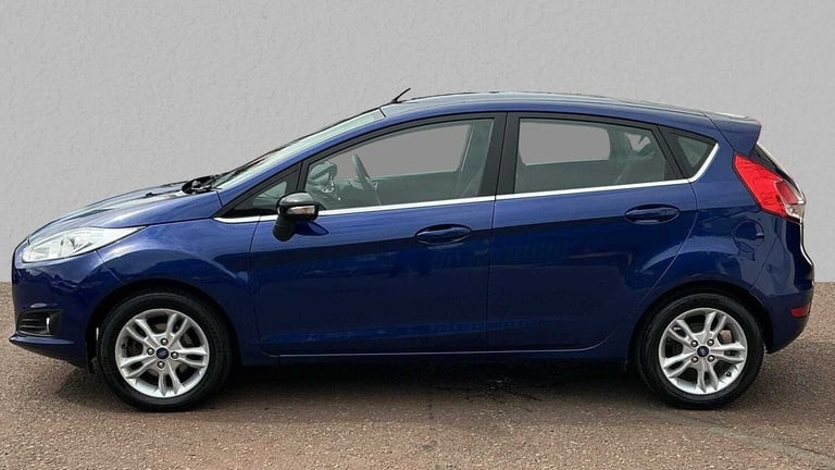 2014 Ford Fiesta 1.25 82 Zetec 5dr HATCHBACK PETROL Manual