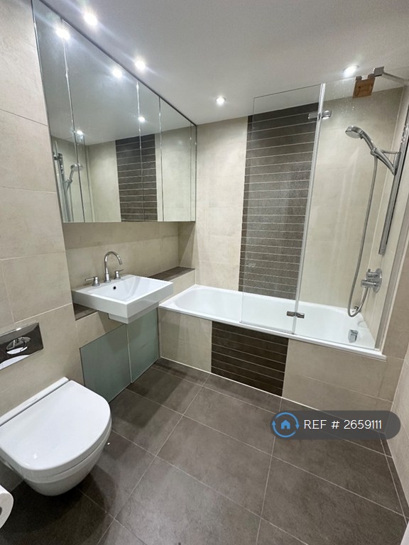 2 bedroom flat in Sussex Square, London, W2 (2 bed) (#2659111)