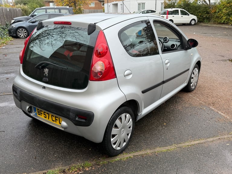 Peugeot, 107, Hatchback, 2007, Manual, 998 (cc), 5 doors