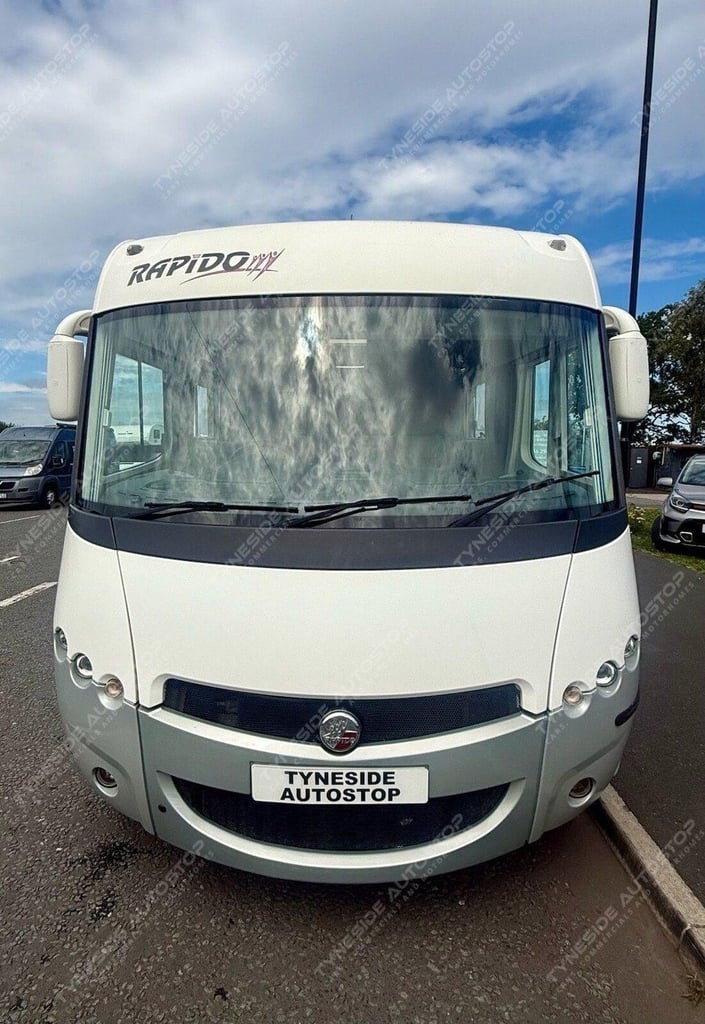 2011 11 FIAT  RAPIDO 10000 6 BERTH MOTORHOME DIESEL